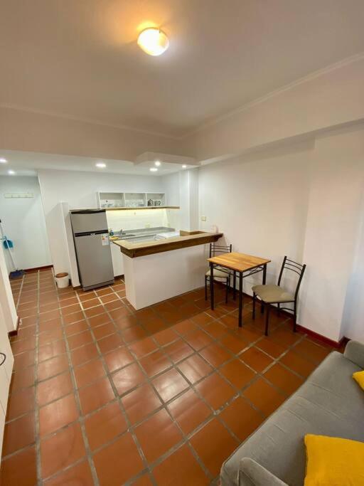 Cómodo departamento Plaza