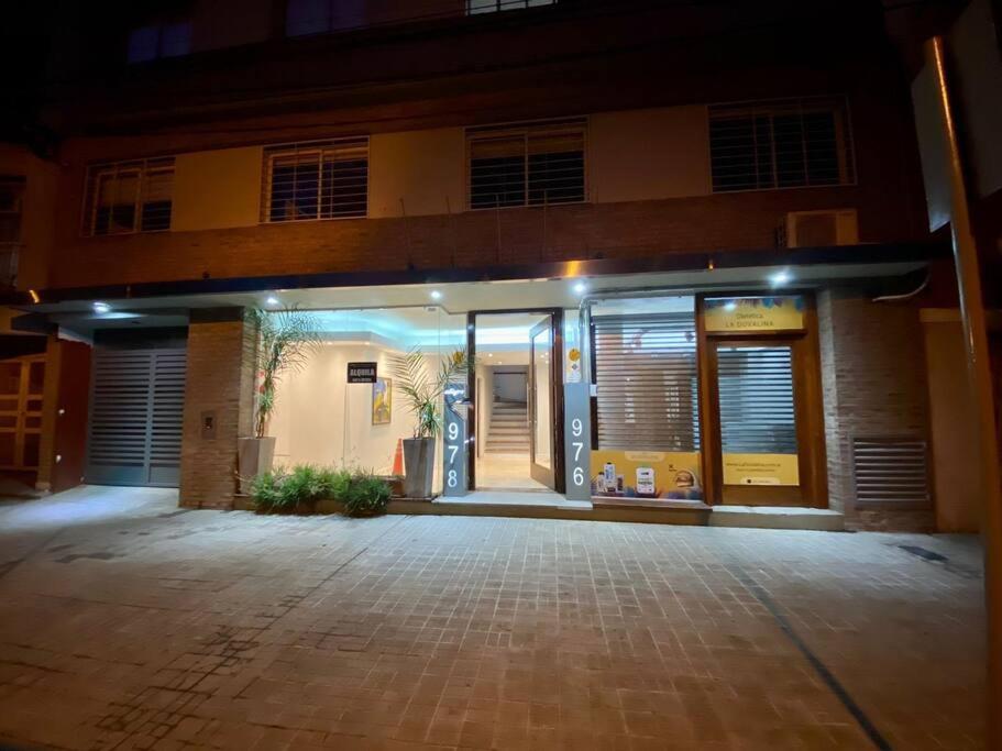 Cómodo departamento Plaza