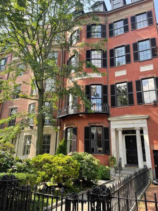 Beacon Hill: The Aldrich House view 2