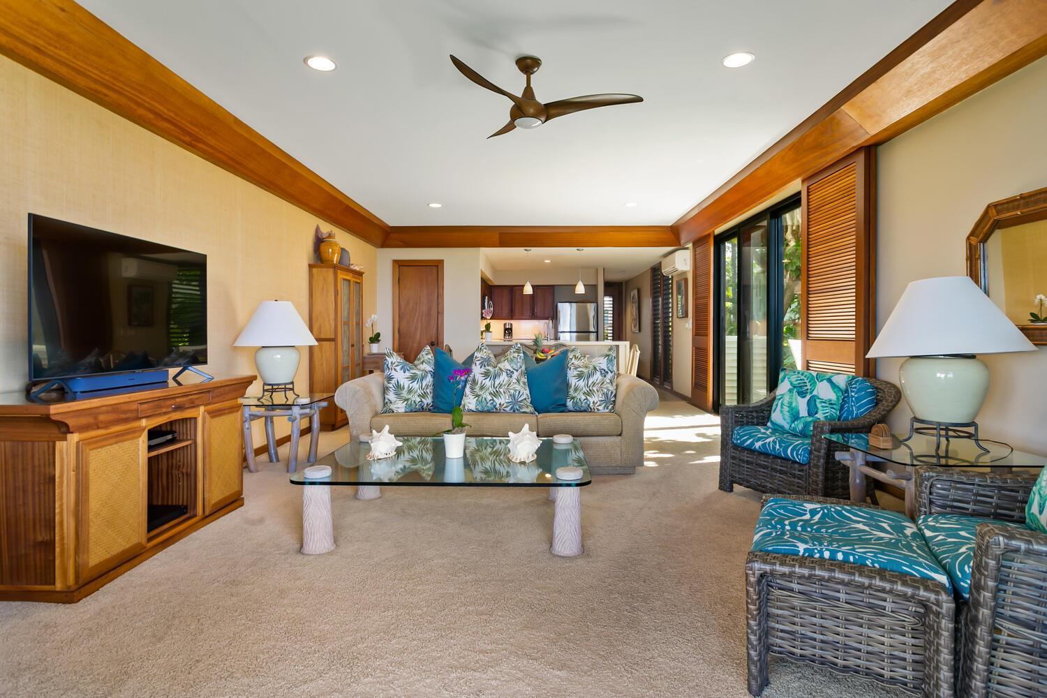 Oceanfront Breezy Corner Unit w Air Conditioning- Alekona Kauai view 3