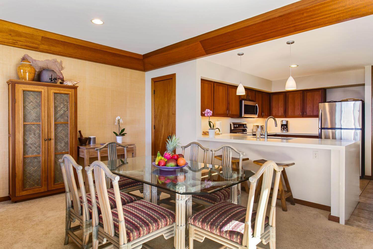 Oceanfront Breezy Corner Unit w Air Conditioning- Alekona Kauai view 5