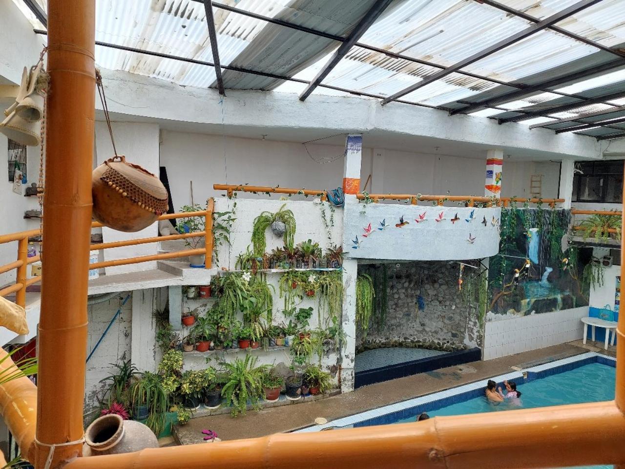 Hostal y Complejo Turístico La Rueda