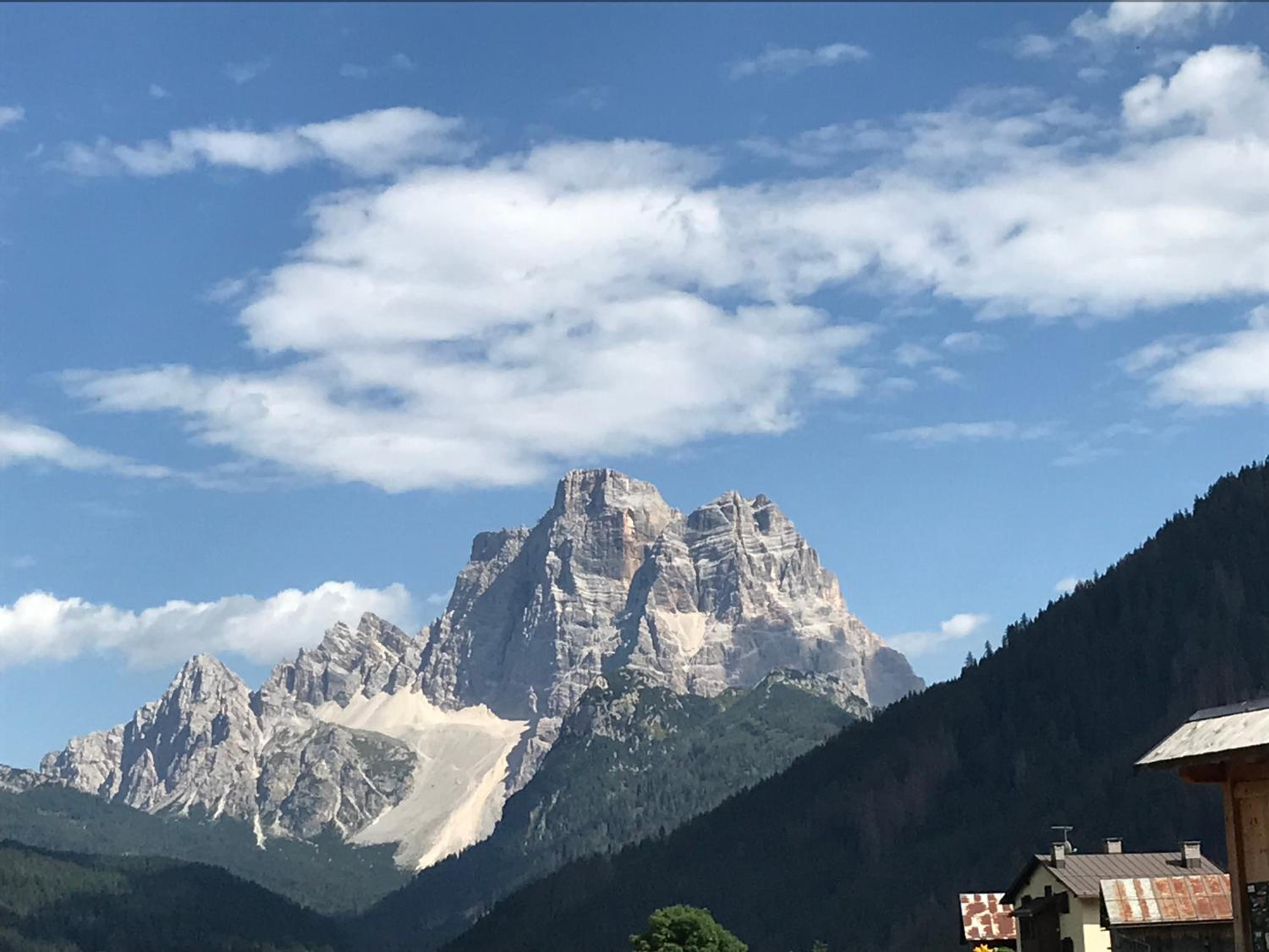 Dolomia