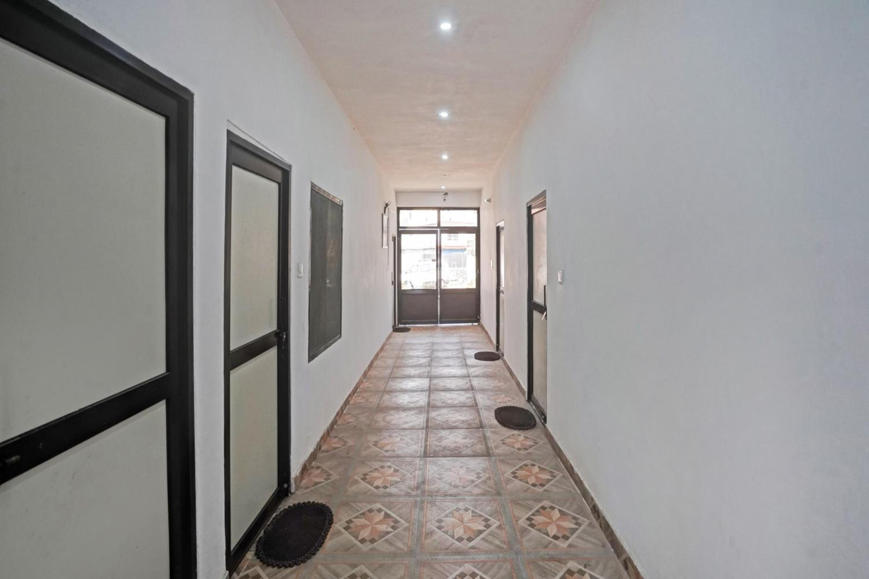 Hotel O Sun shine homestay