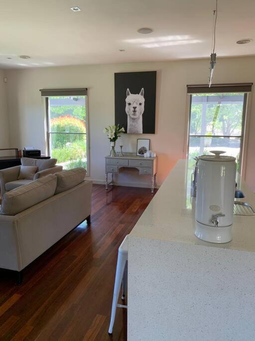 Claret Lodge Modern country retreat