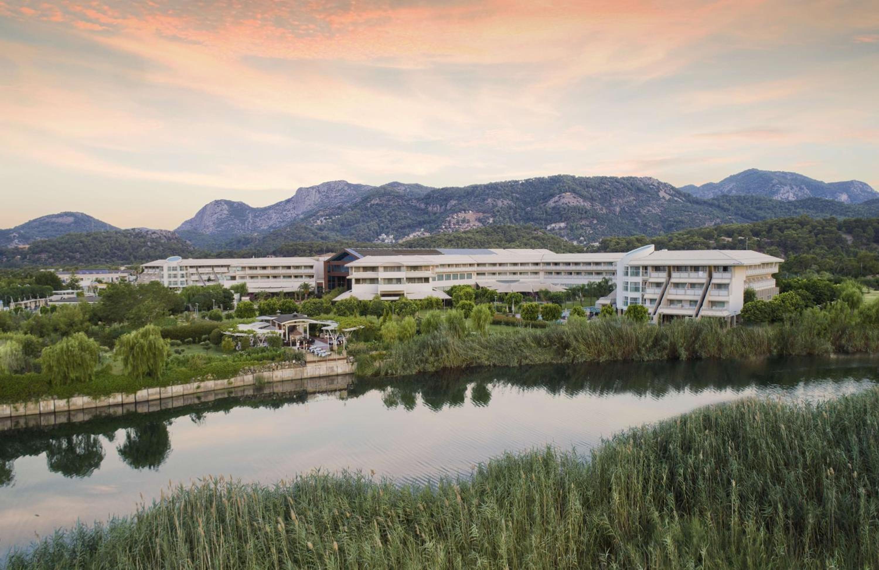 Hilton Dalaman Sarigerme Resort & Golf — photo 73