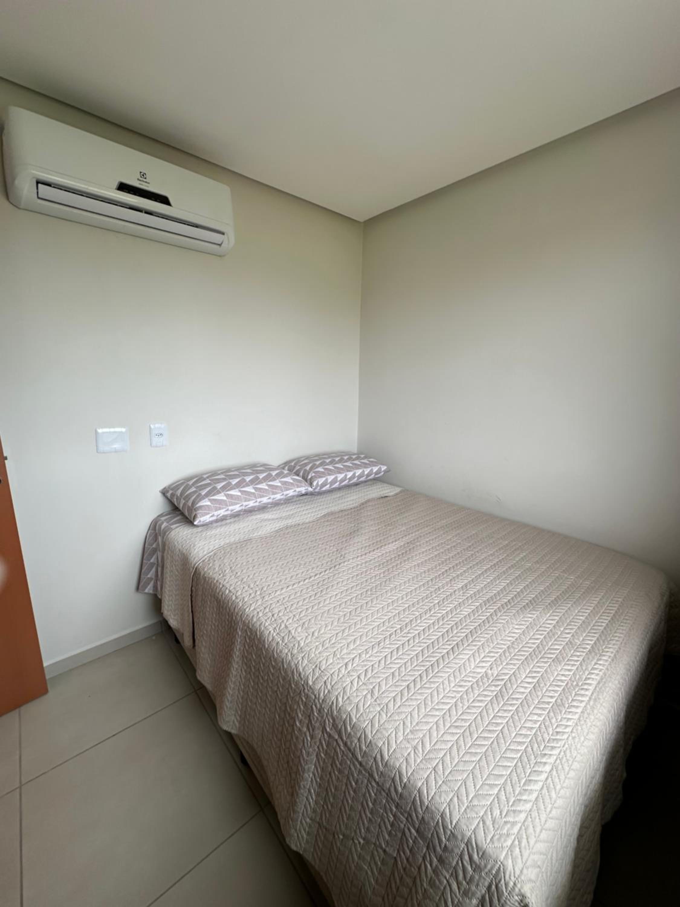 Apartamento luminoso a 5 minutos a pé da praia do Atalaia