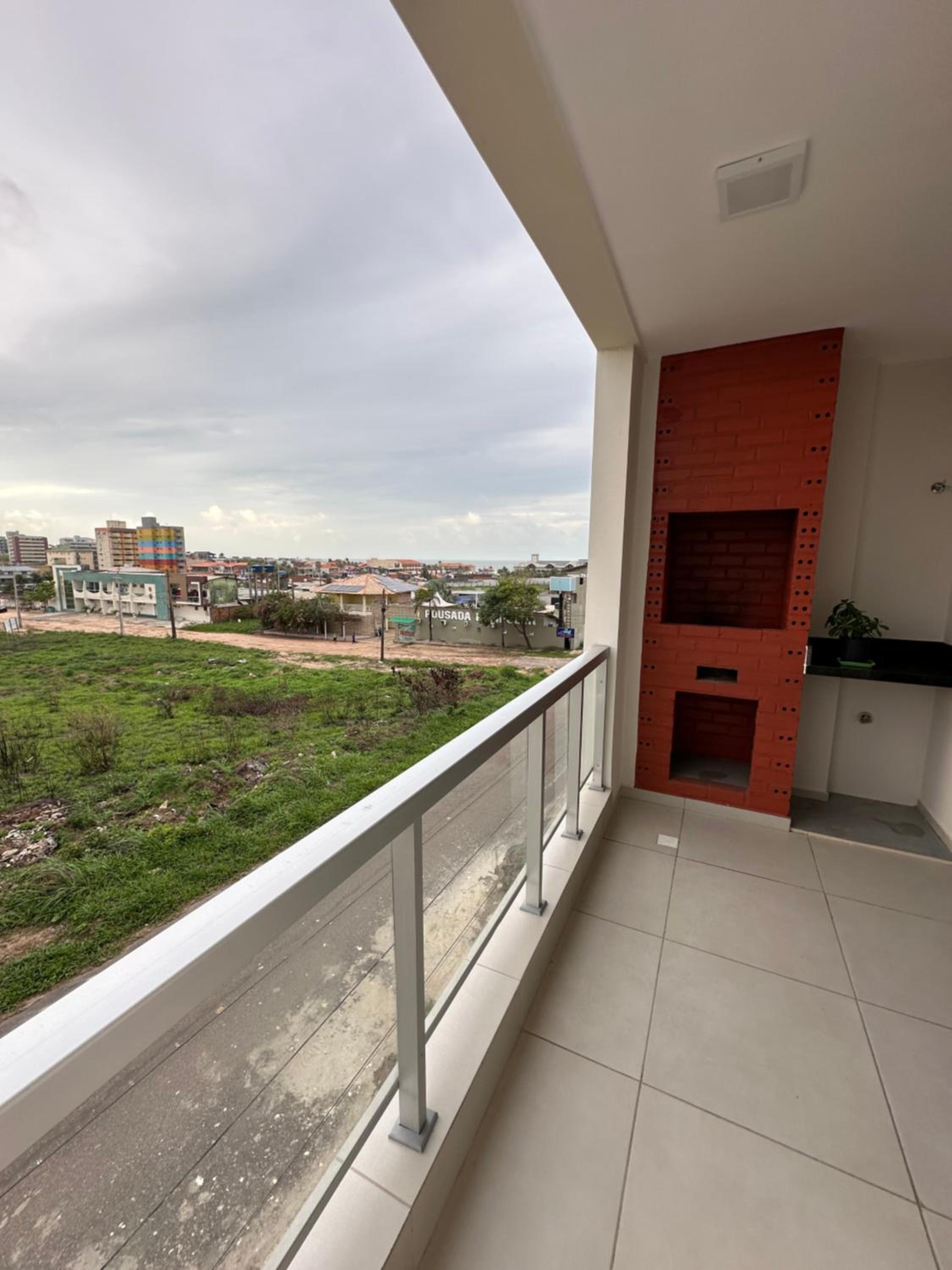 Apartamento luminoso a 5 minutos a pé da praia do Atalaia