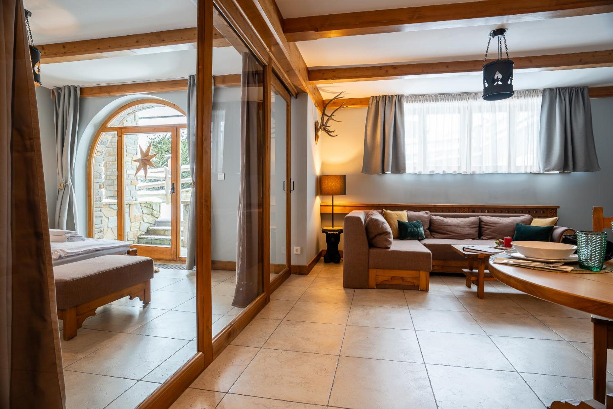 Niedźwiedzi szlak - apartament z sauną w cenie