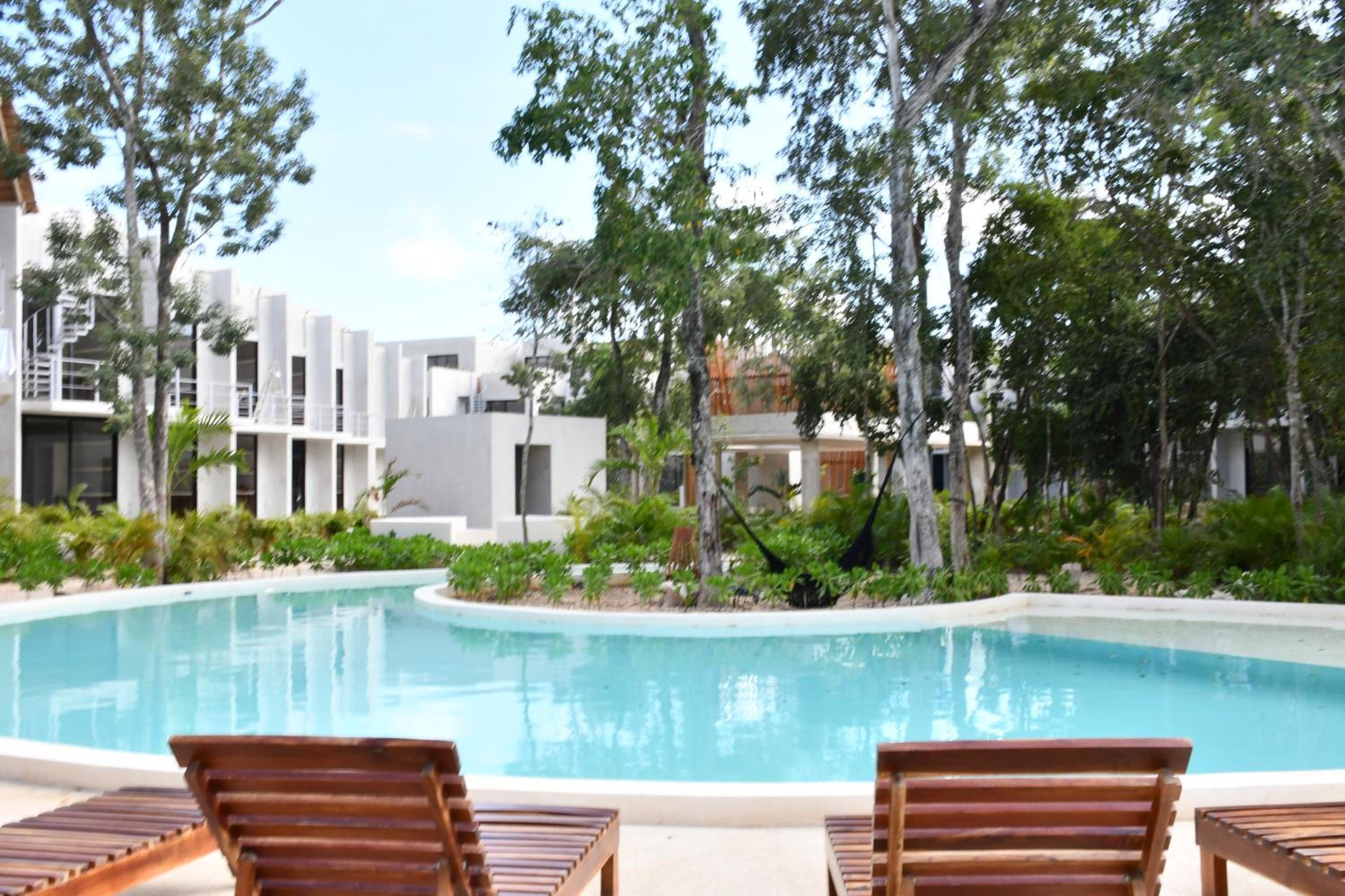 Seremonia Selva by The Spot Rentals view 4