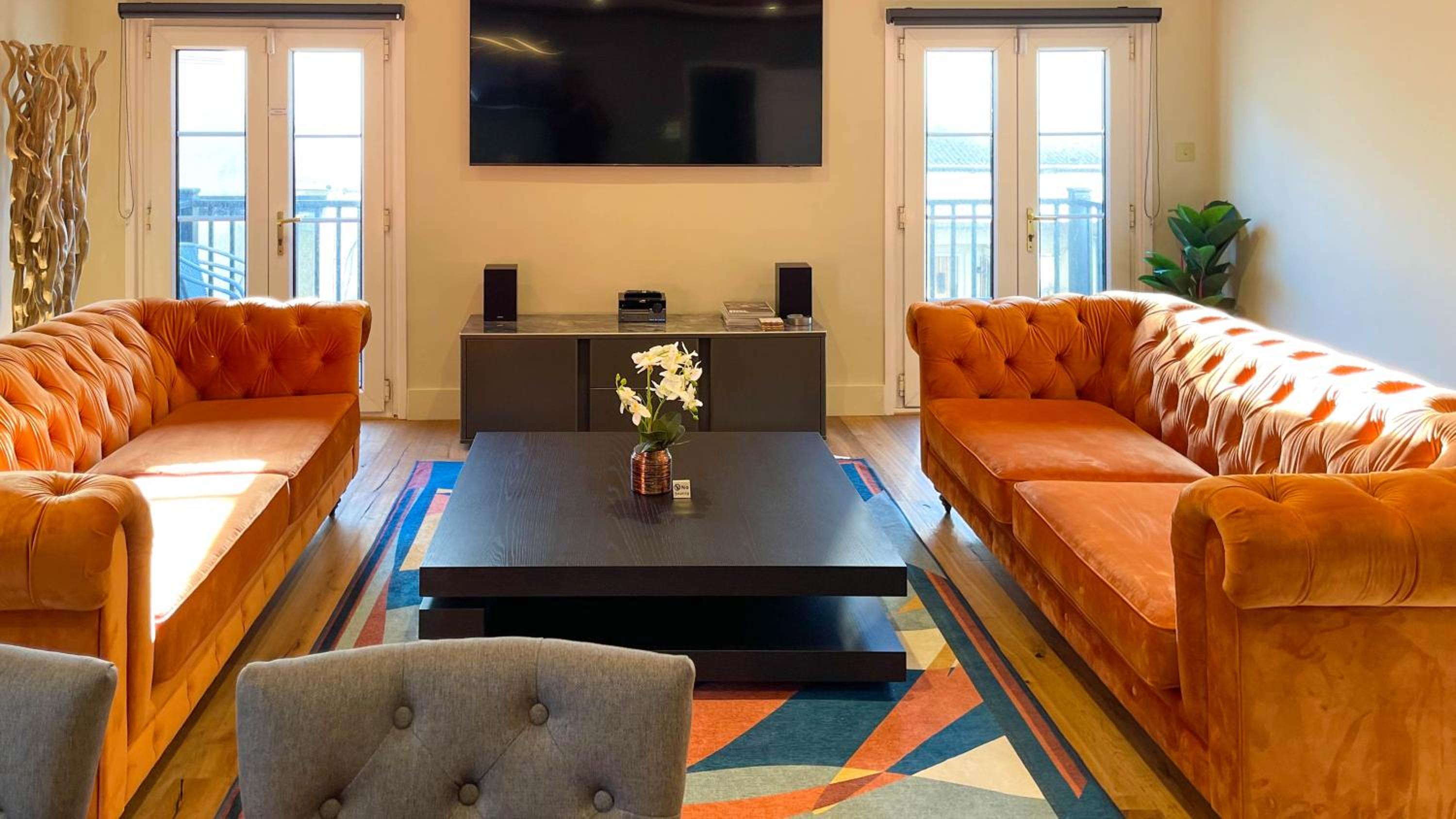 lounge