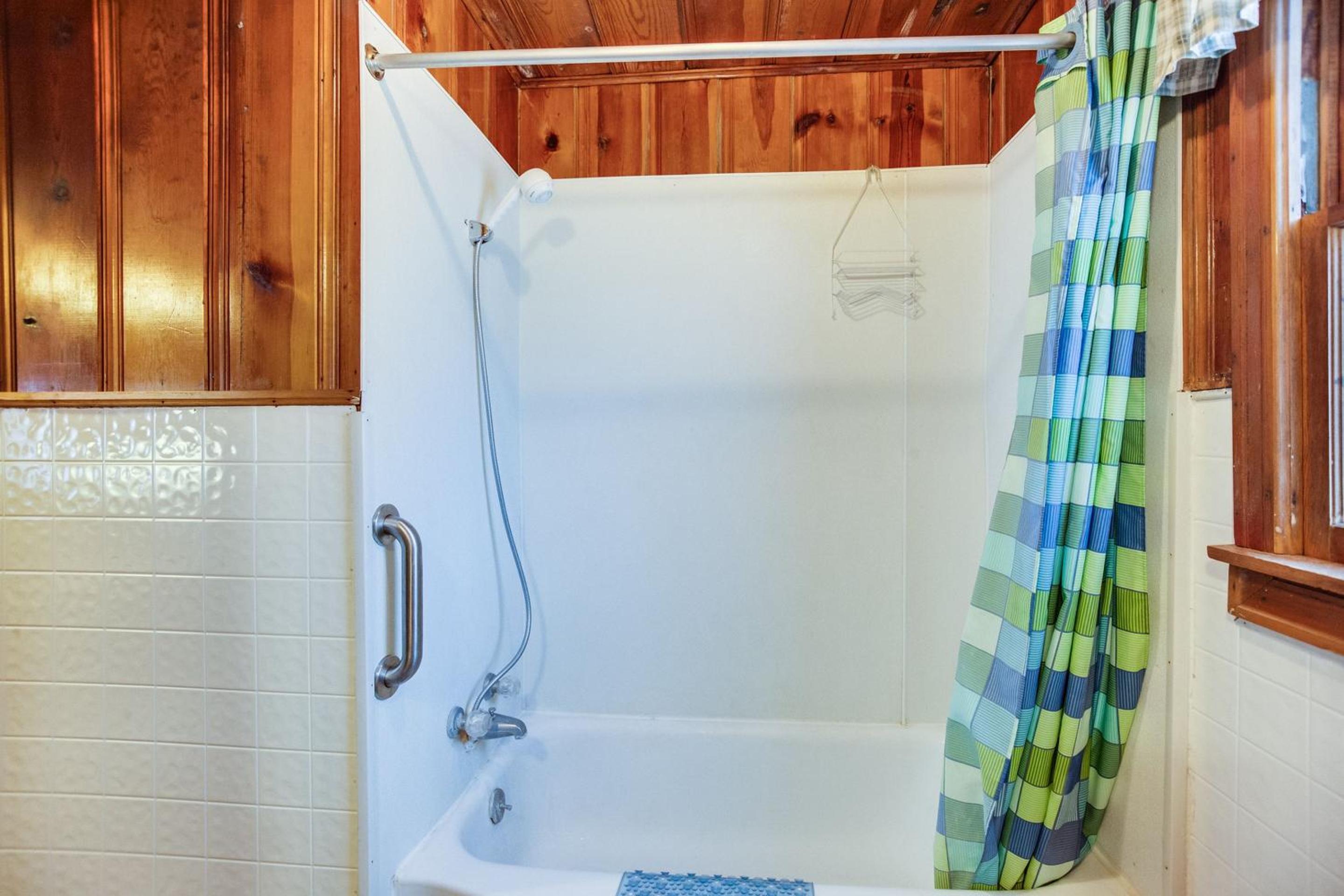 The Cabins at Cloudcroft - Property Image 9