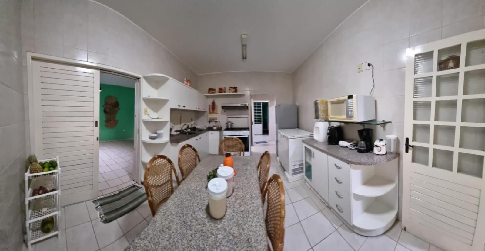 LINDA CASA GRANDE EM MARAGOGI-AL, próximo a tudo.