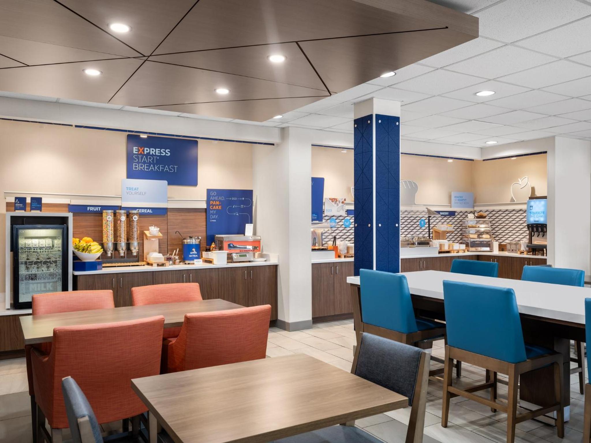 Holiday Inn Express Meadville (I-79 Exit 147a) by IHG view 5