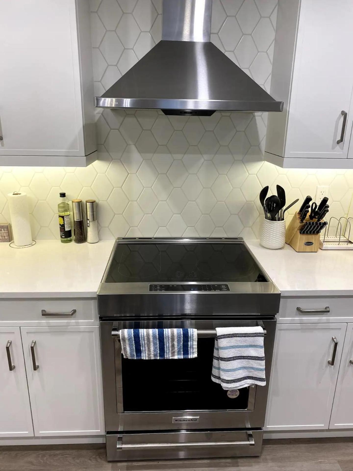 Luxury unit in the heart of Canmore