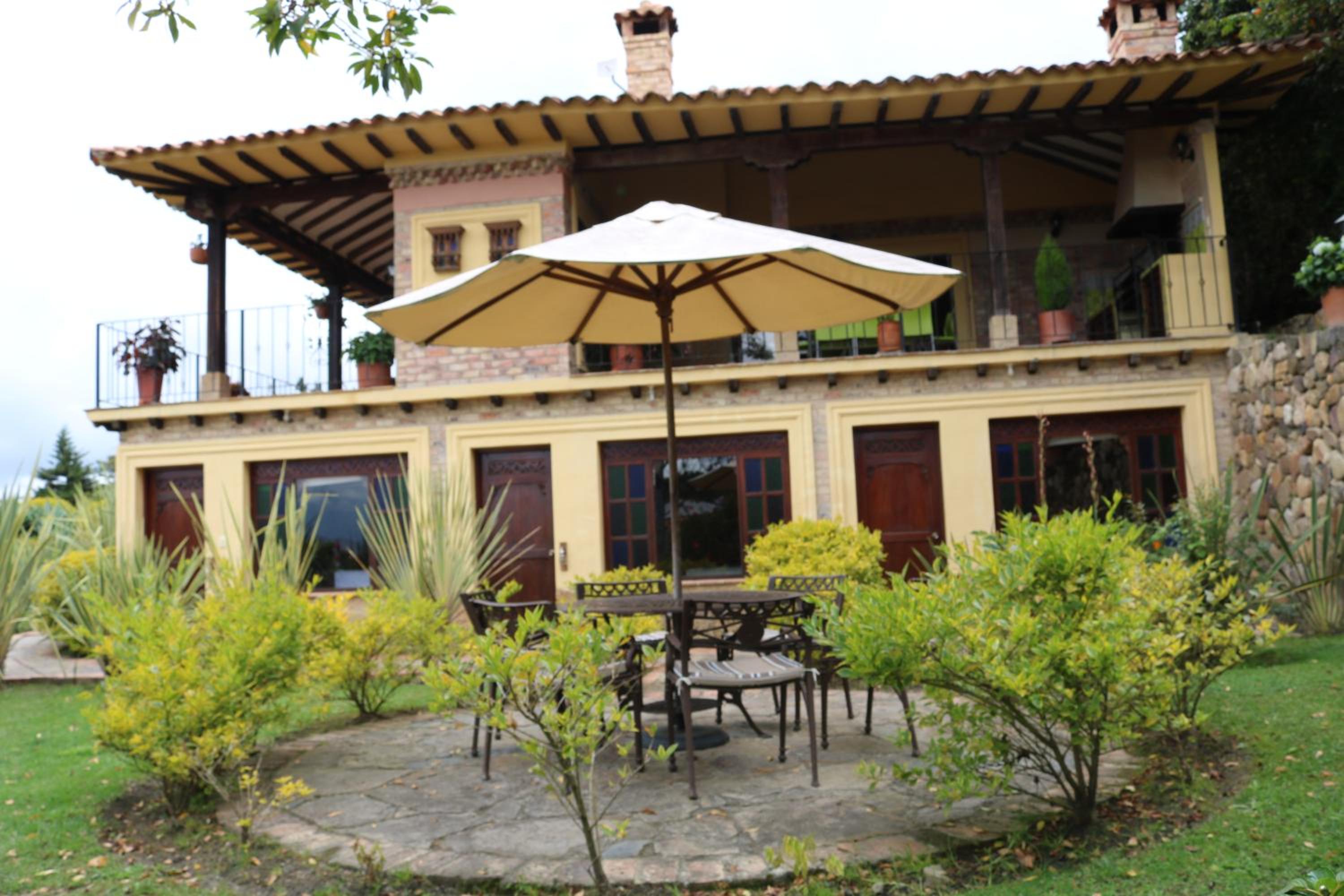La Primavera, casas campestres para familias, paisajes, tranquilidad, cerca al pueblo