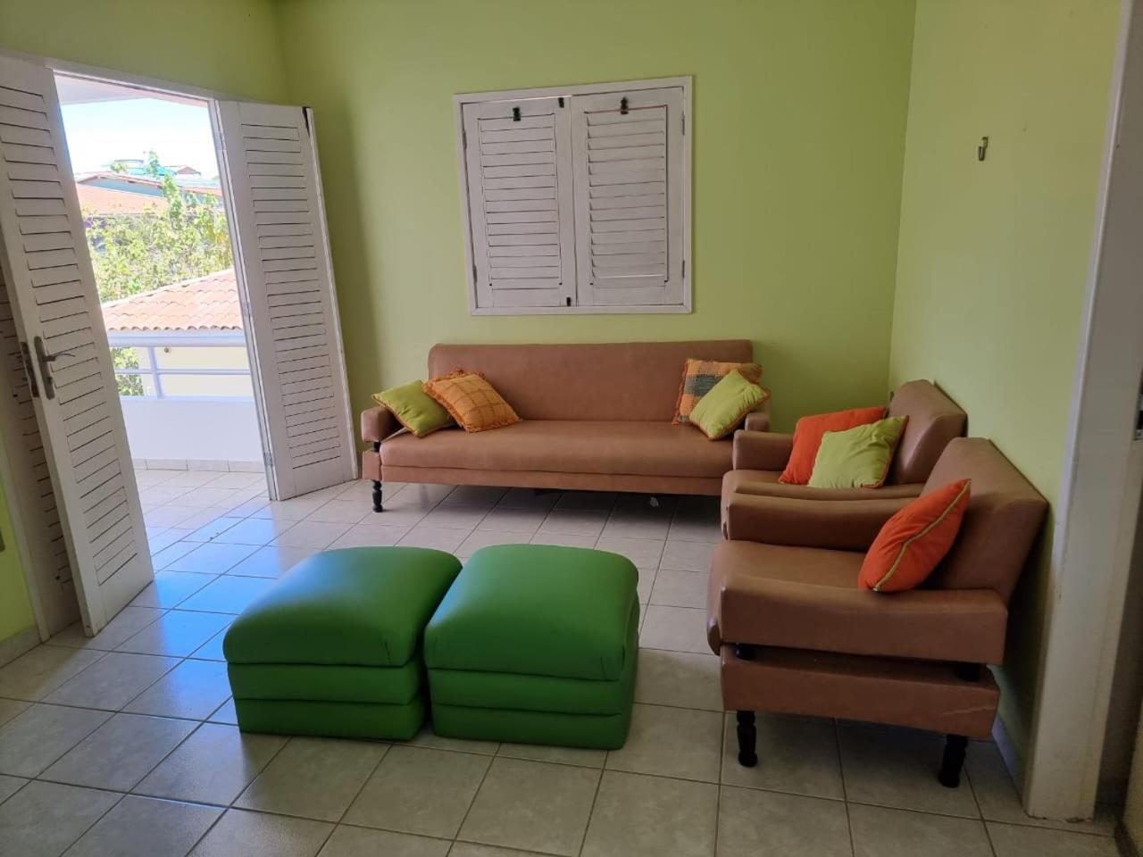 LINDA CASA GRANDE EM MARAGOGI-AL, próximo a tudo.