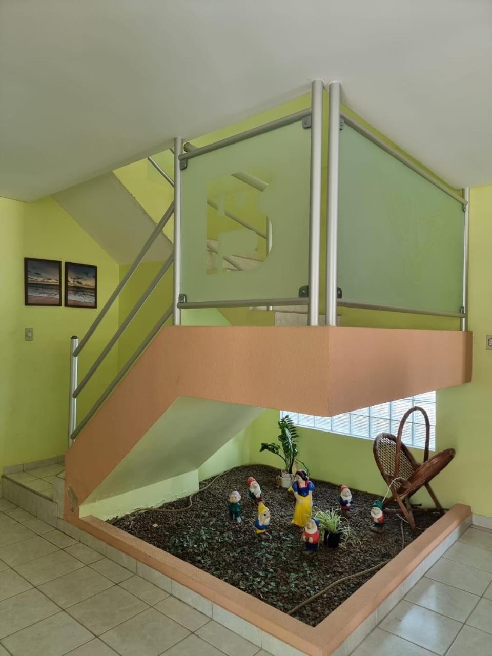 LINDA CASA GRANDE EM MARAGOGI-AL, próximo a tudo.