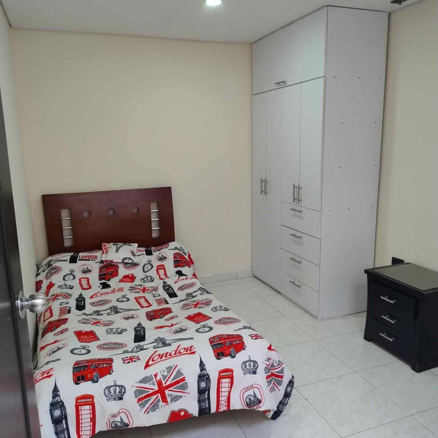 Casa confortable 3 min del centro de Funza zona de tranquilidad