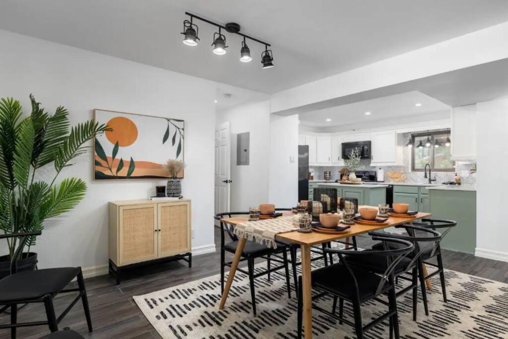 Modern Oasis in San Antonio w/h Amenities and Pool view 3