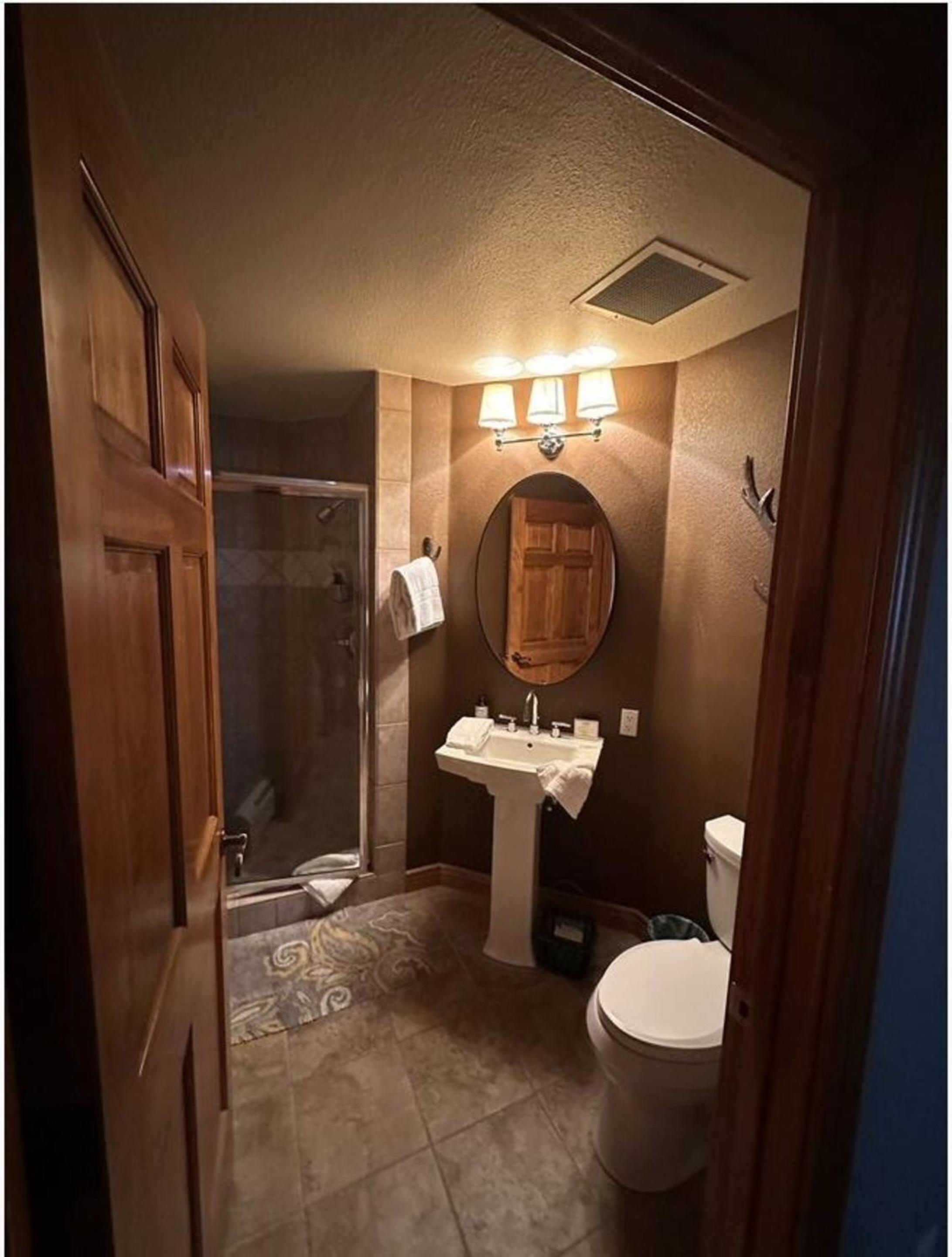 Lodge at Brookside - Property Image 22