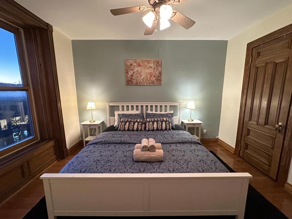 Montreal Sophistication & Style - Newly Renovated