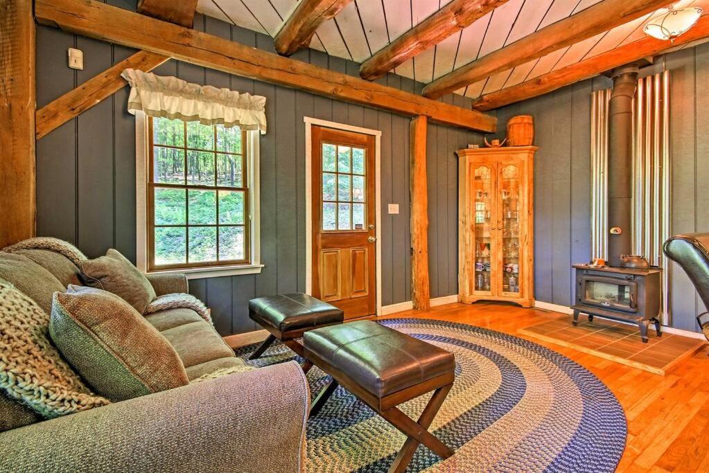 Bear's Eye View - Mountain Retreat w/ Hot Tub! view 5