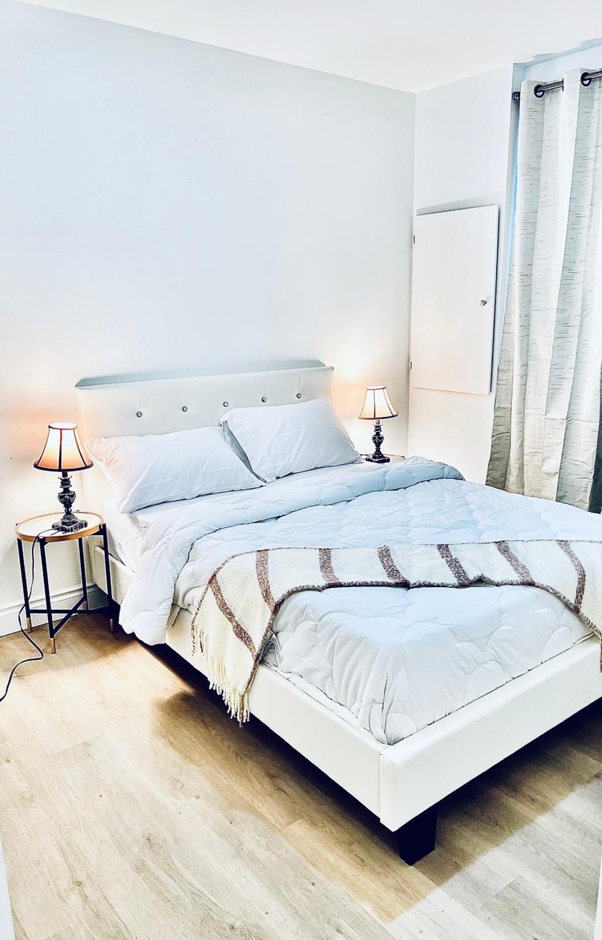 LaVida Exclusive Guest House(Rm#4)