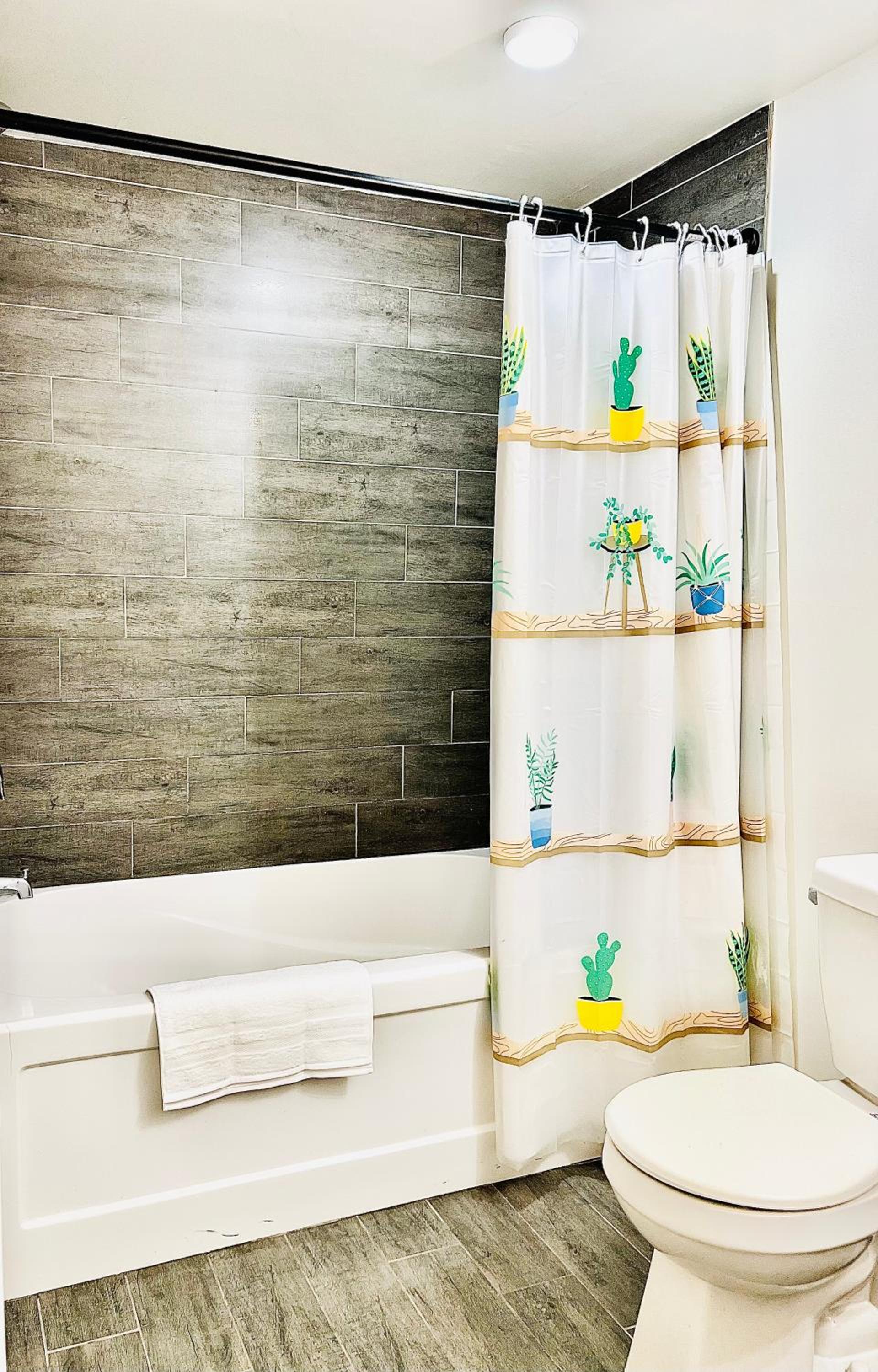 LaVida Exclusive Guest House(Rm#4)