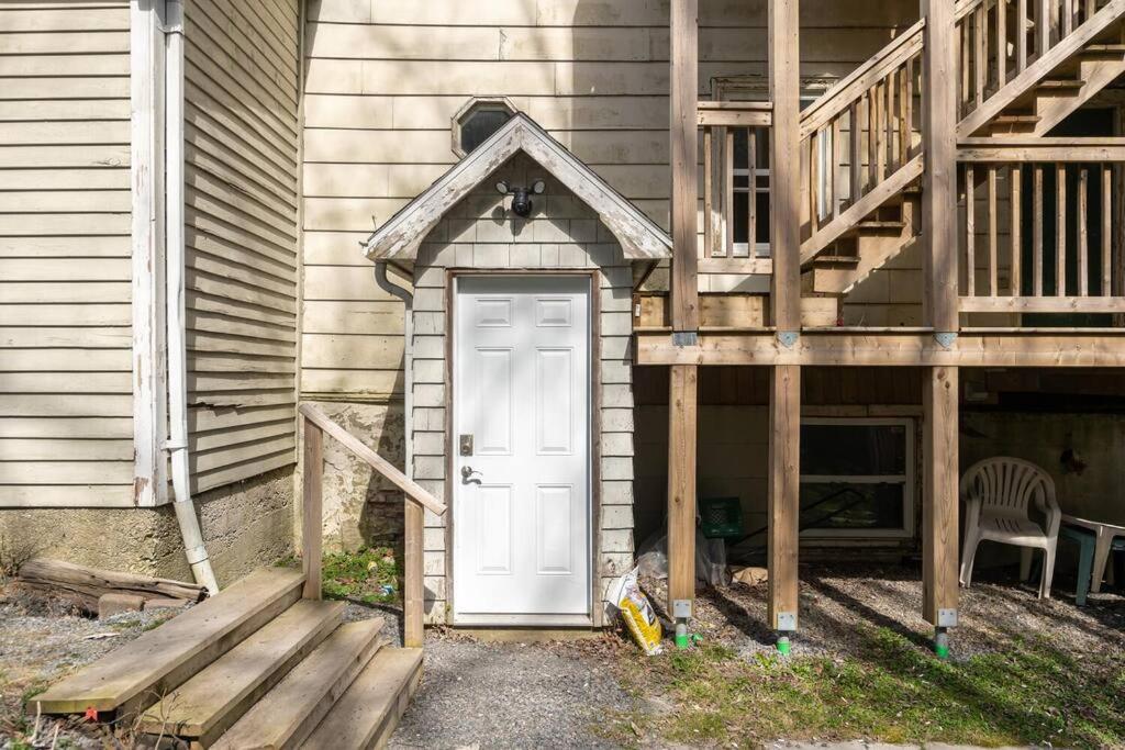Quaint Suite #1 in Historic Area