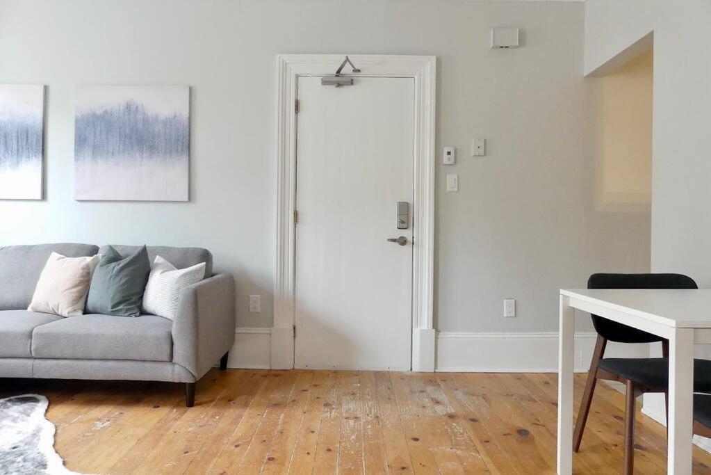 Historic Downtown Apt #2