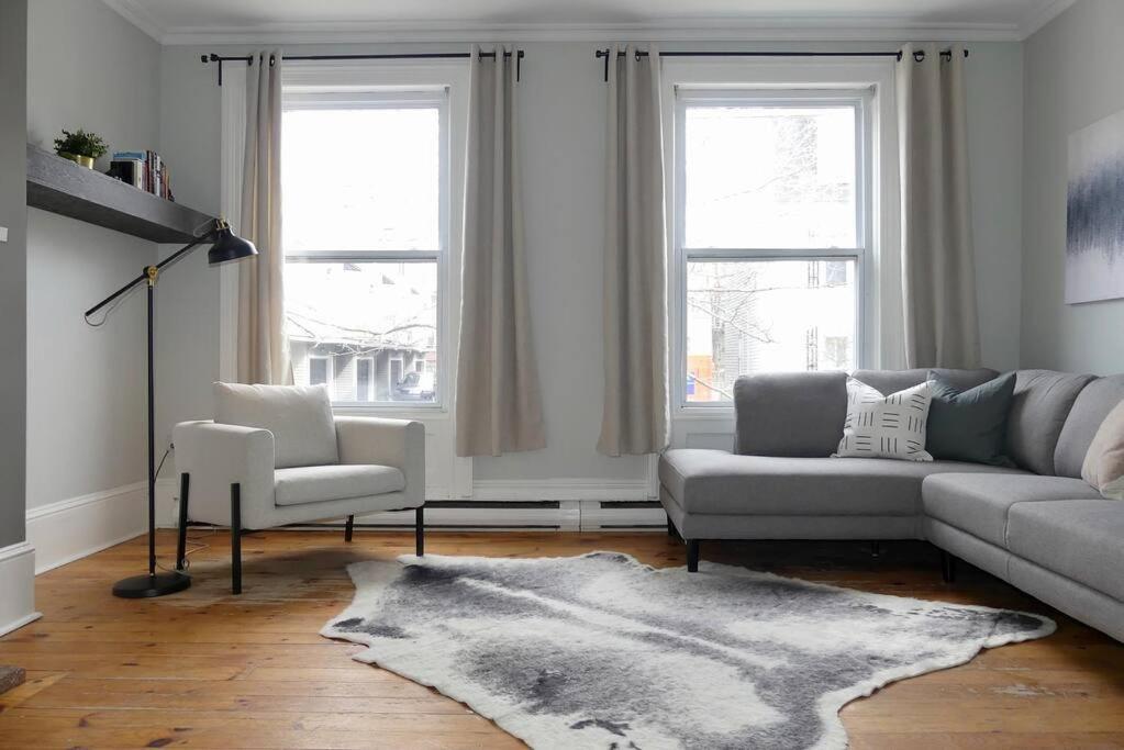 Historic Downtown Apt #2