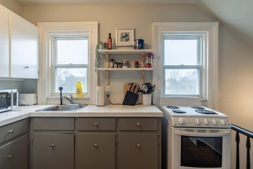 Sunny Loft #4, Historic Home