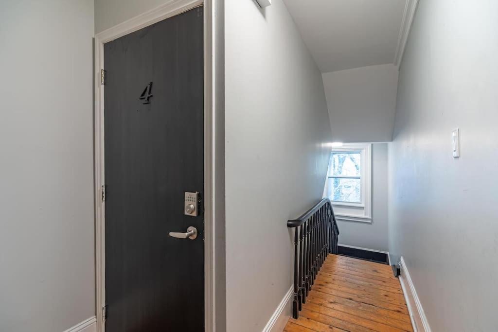Sunny Loft #4, Historic Home