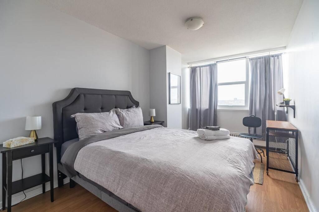 Bright DT Apt #7A, Amazing View