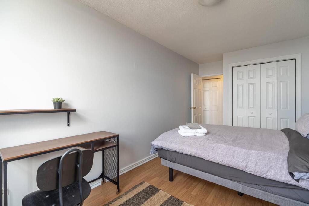 Bright DT Apt #7A, Amazing View