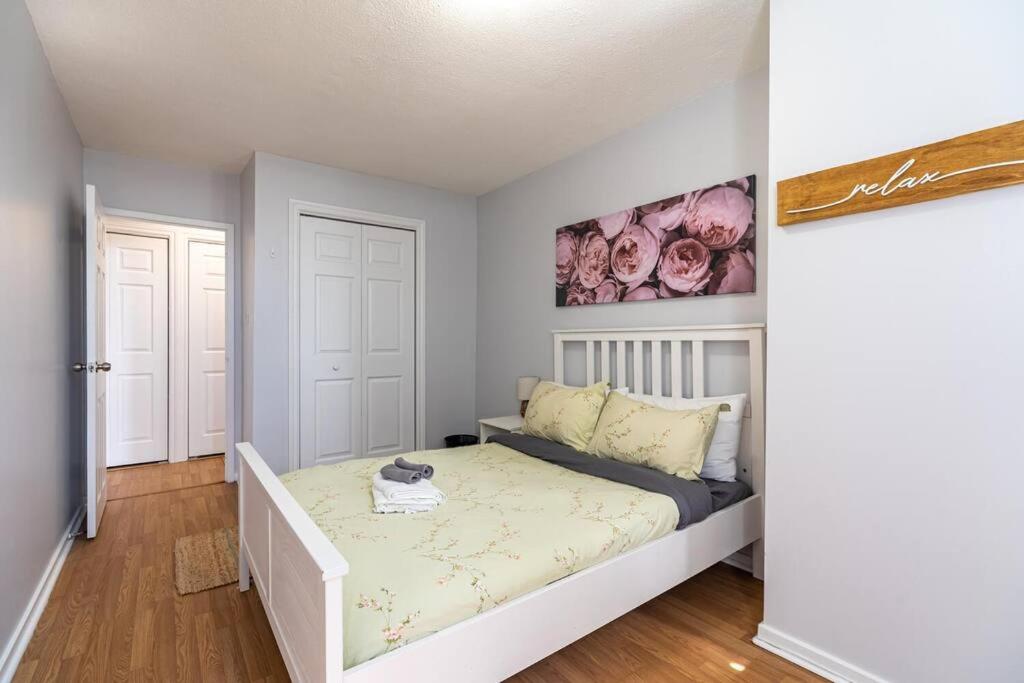 Spacious Downtown Apt #9A, Amazing View