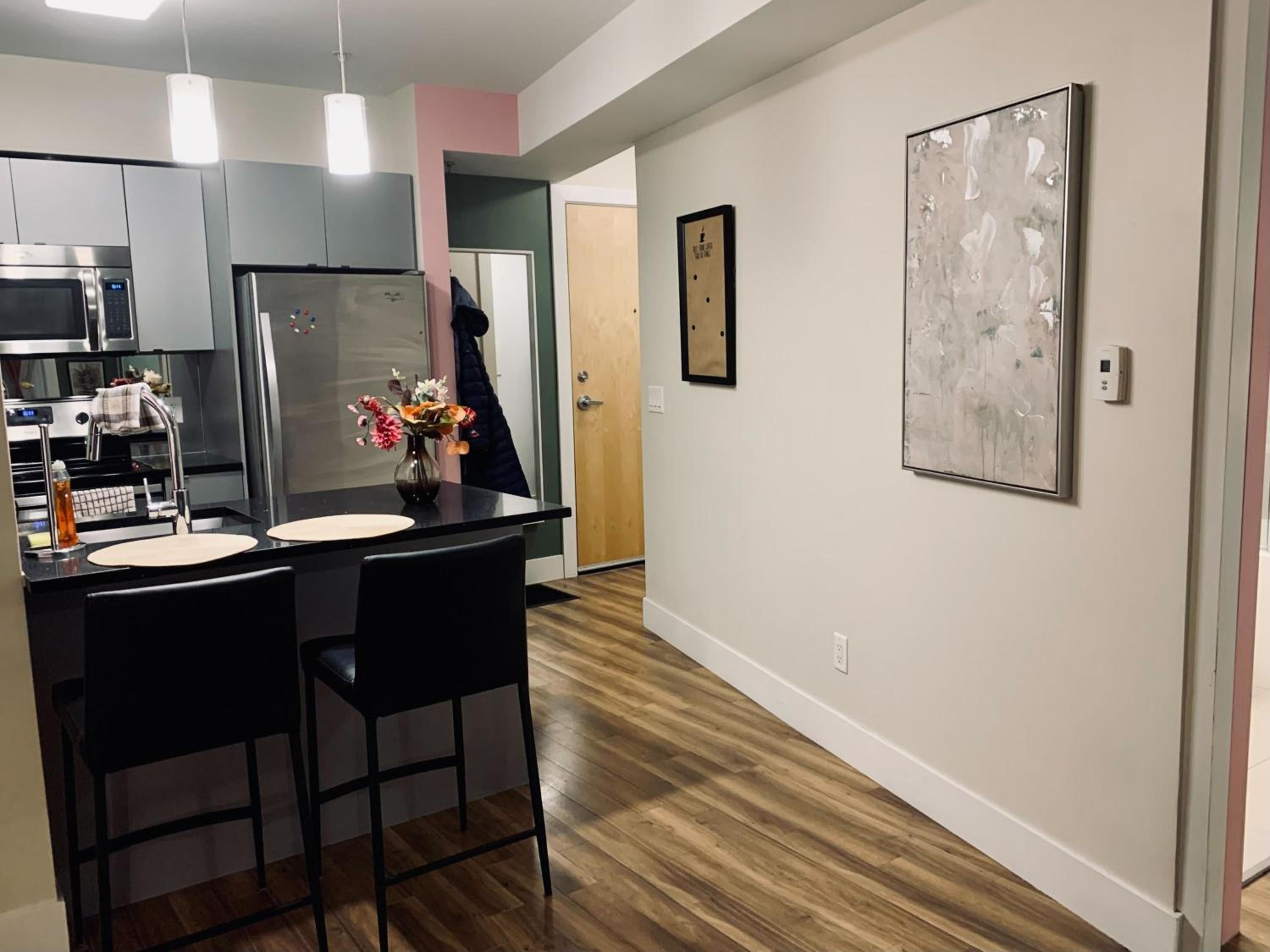 Tasteful Apt #108, Shared Rooftop Area