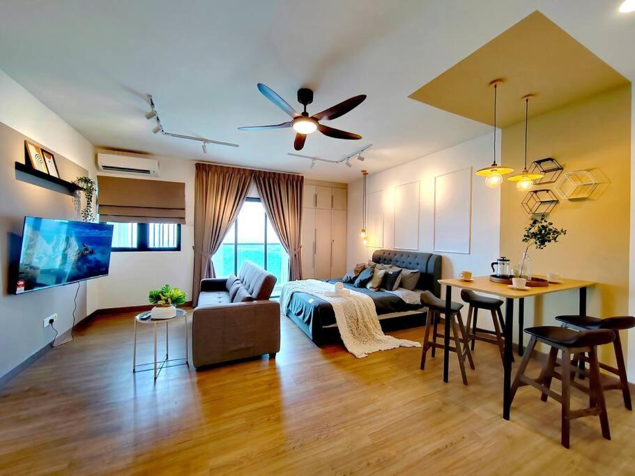 Simfoni Sweet French Modern Studio Wi-Fi Netflix photo 3