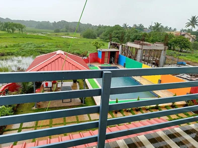 PALM VILLA & Cottage view 5