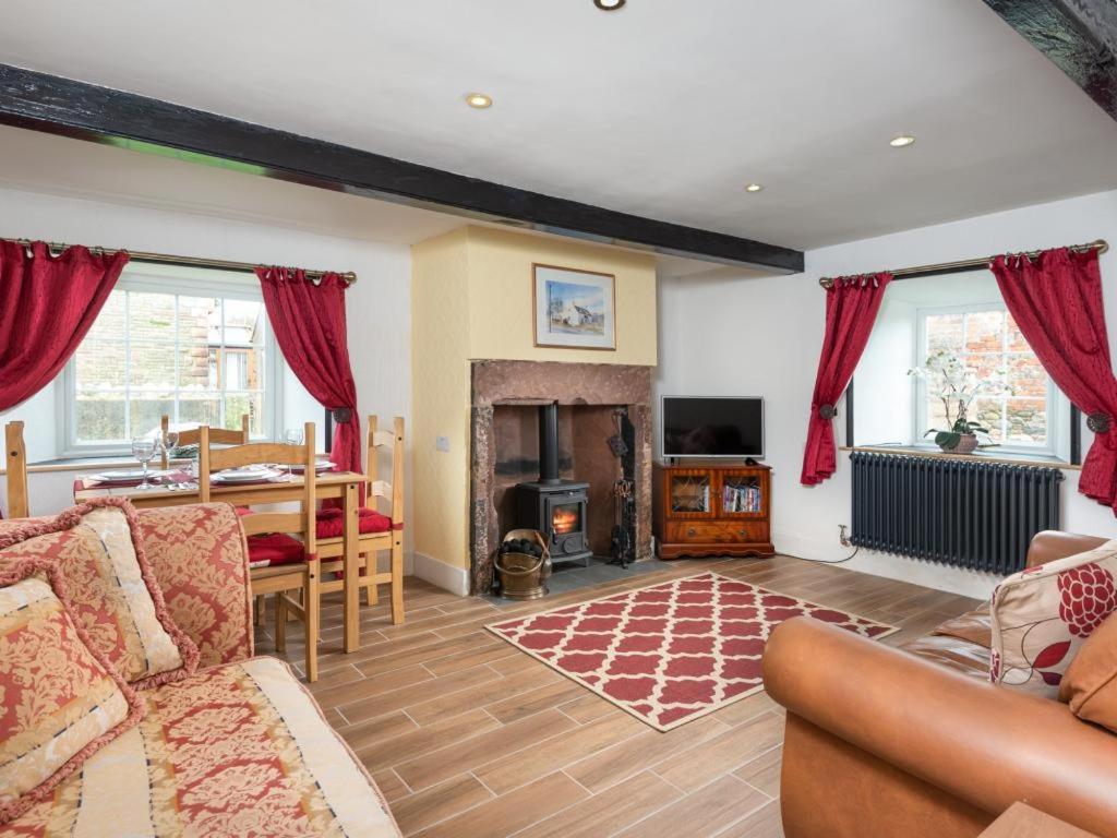 2 Bed in Maryport oc-sz214 view 2