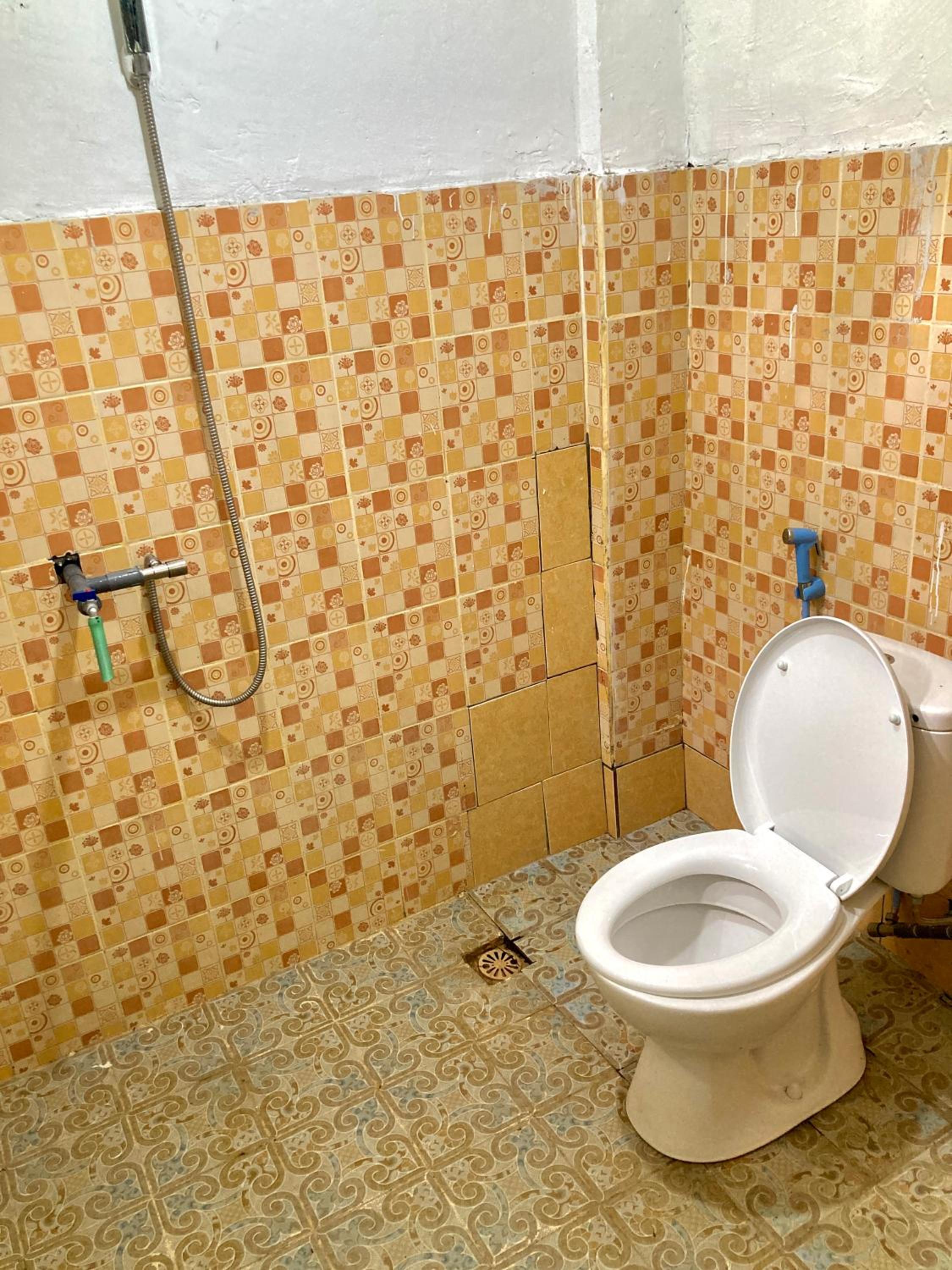 Aryana Guest House
