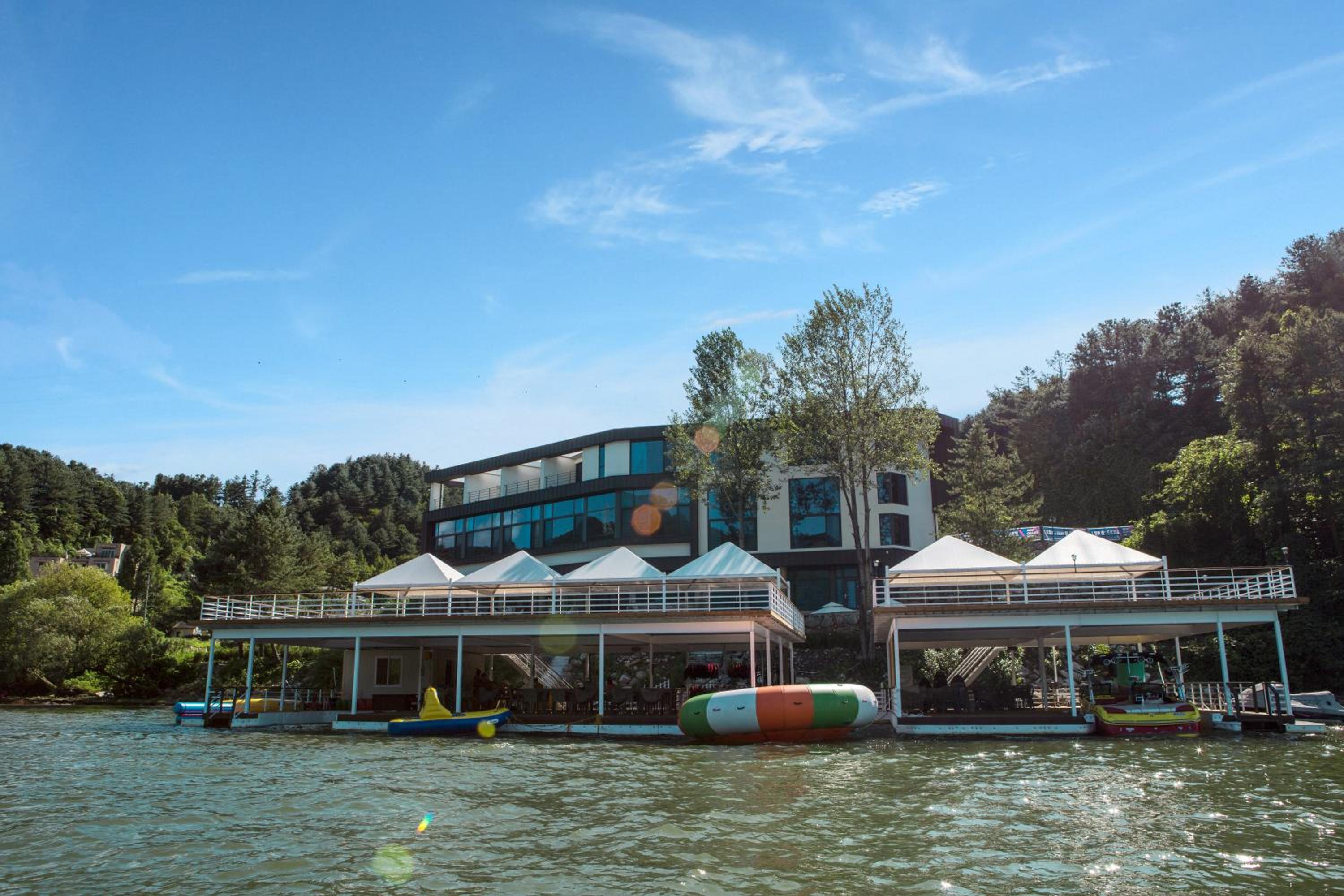 SS Resort