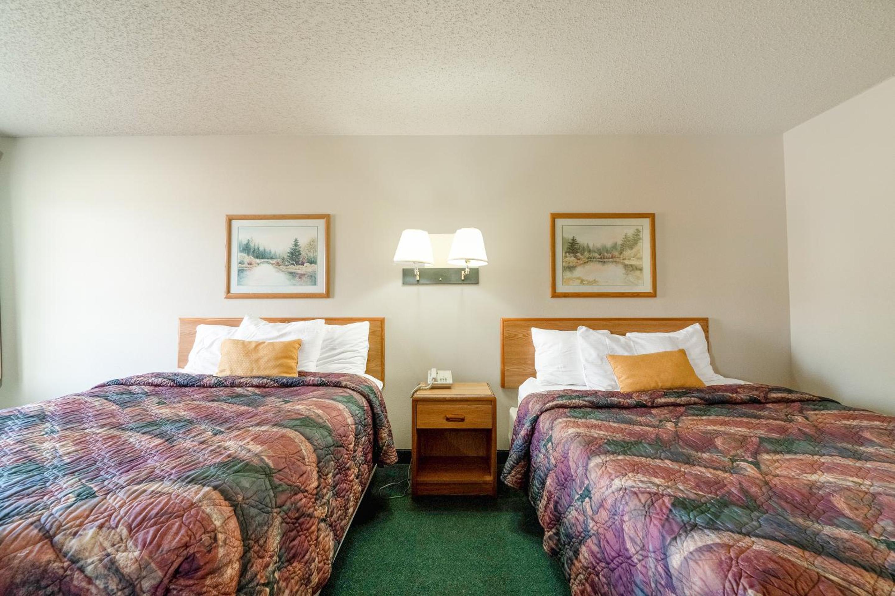HomeTown Inn By OYO Texhoma, OK