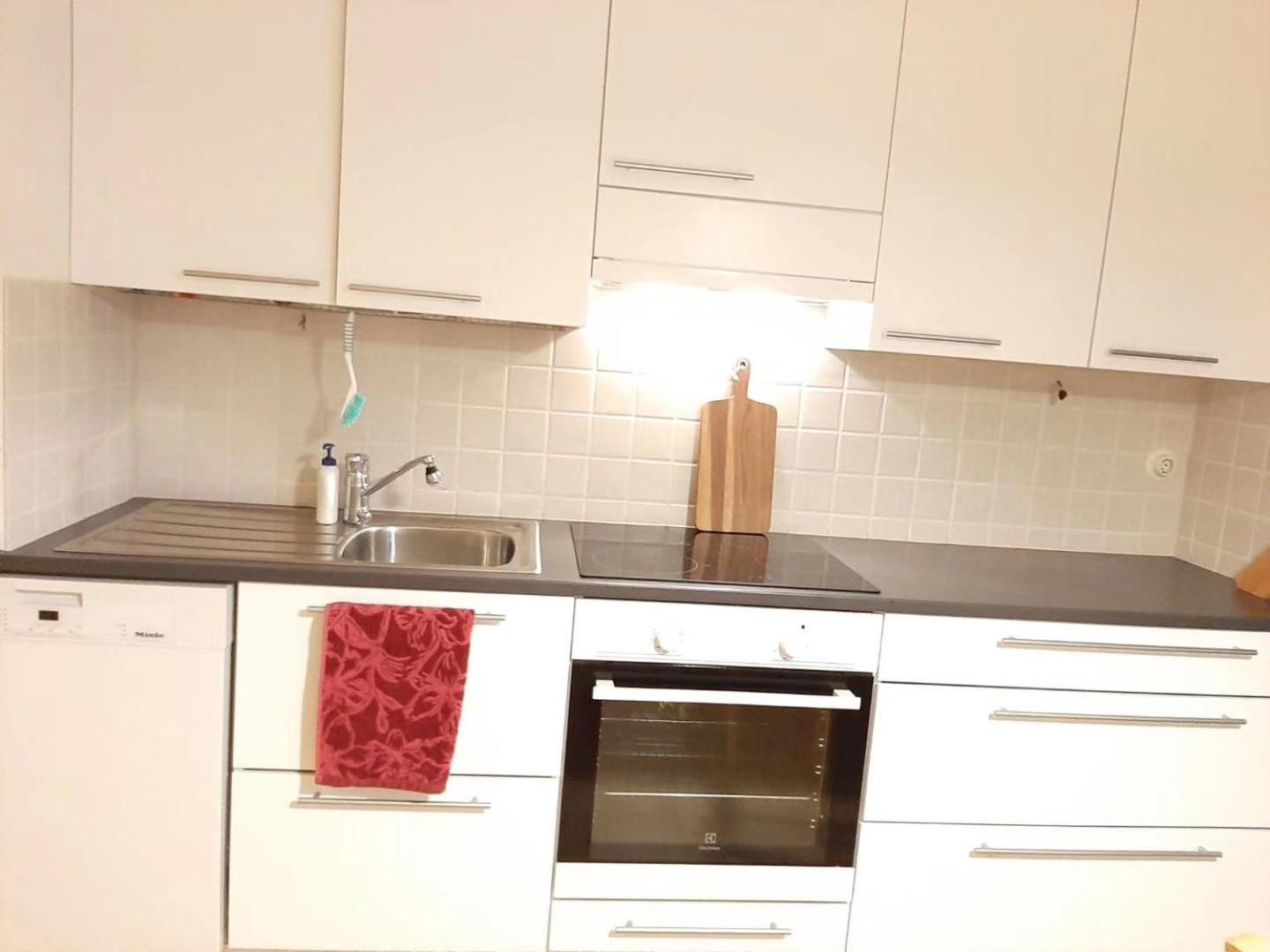Private room in a shared detached house