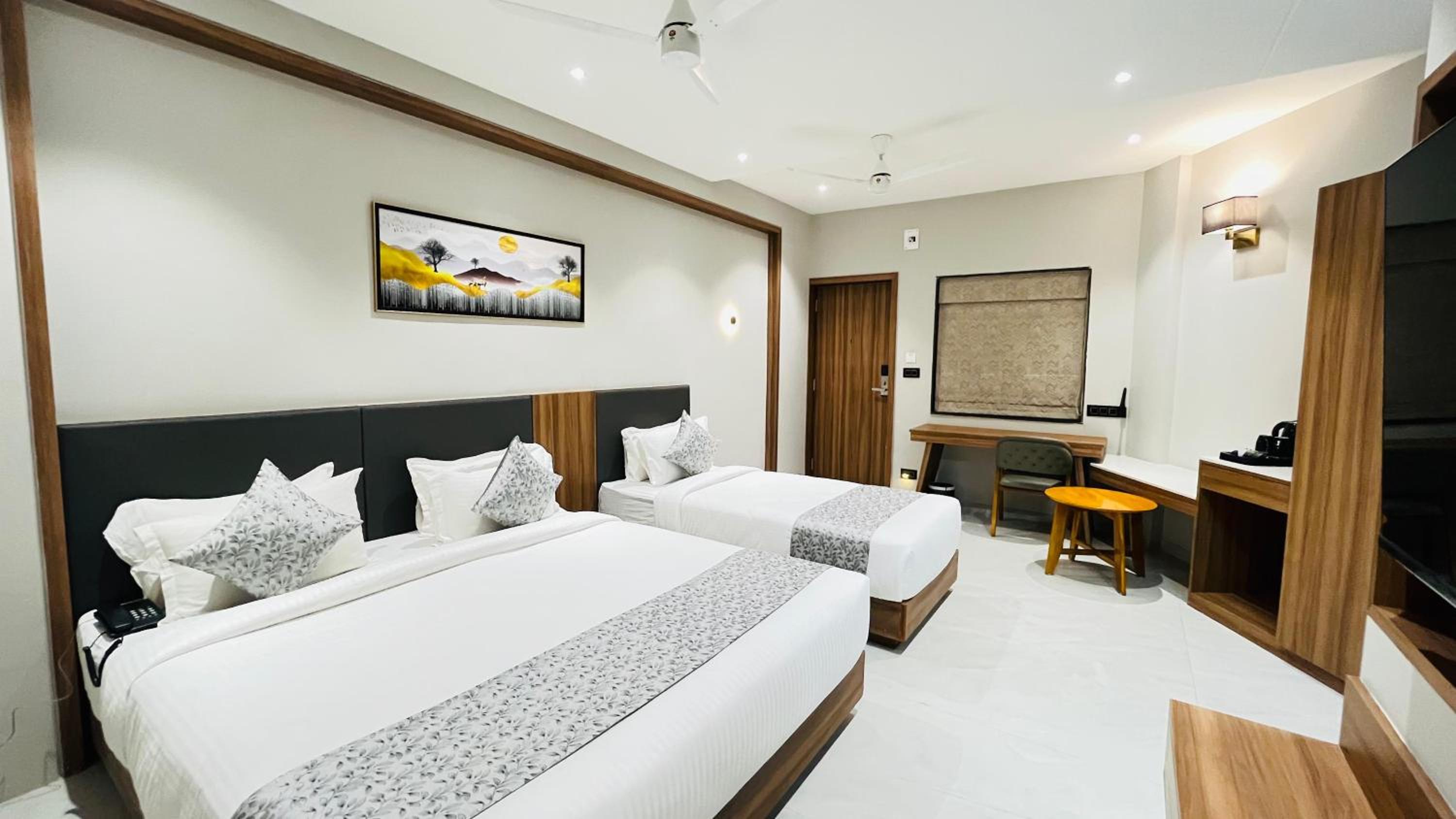 Regenta Inn Motikhavdi Jamnagar