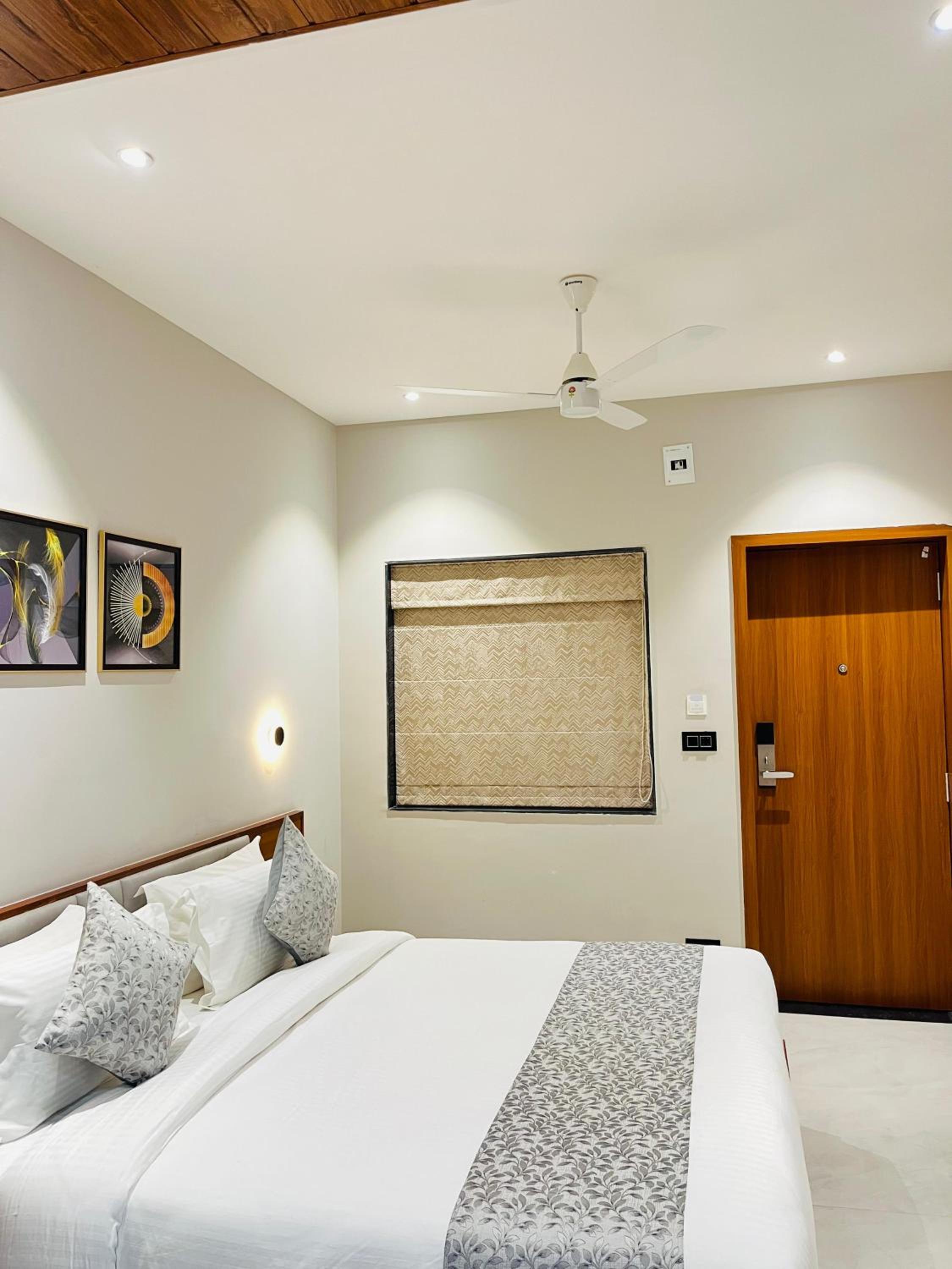 Regenta Inn Motikhavdi Jamnagar