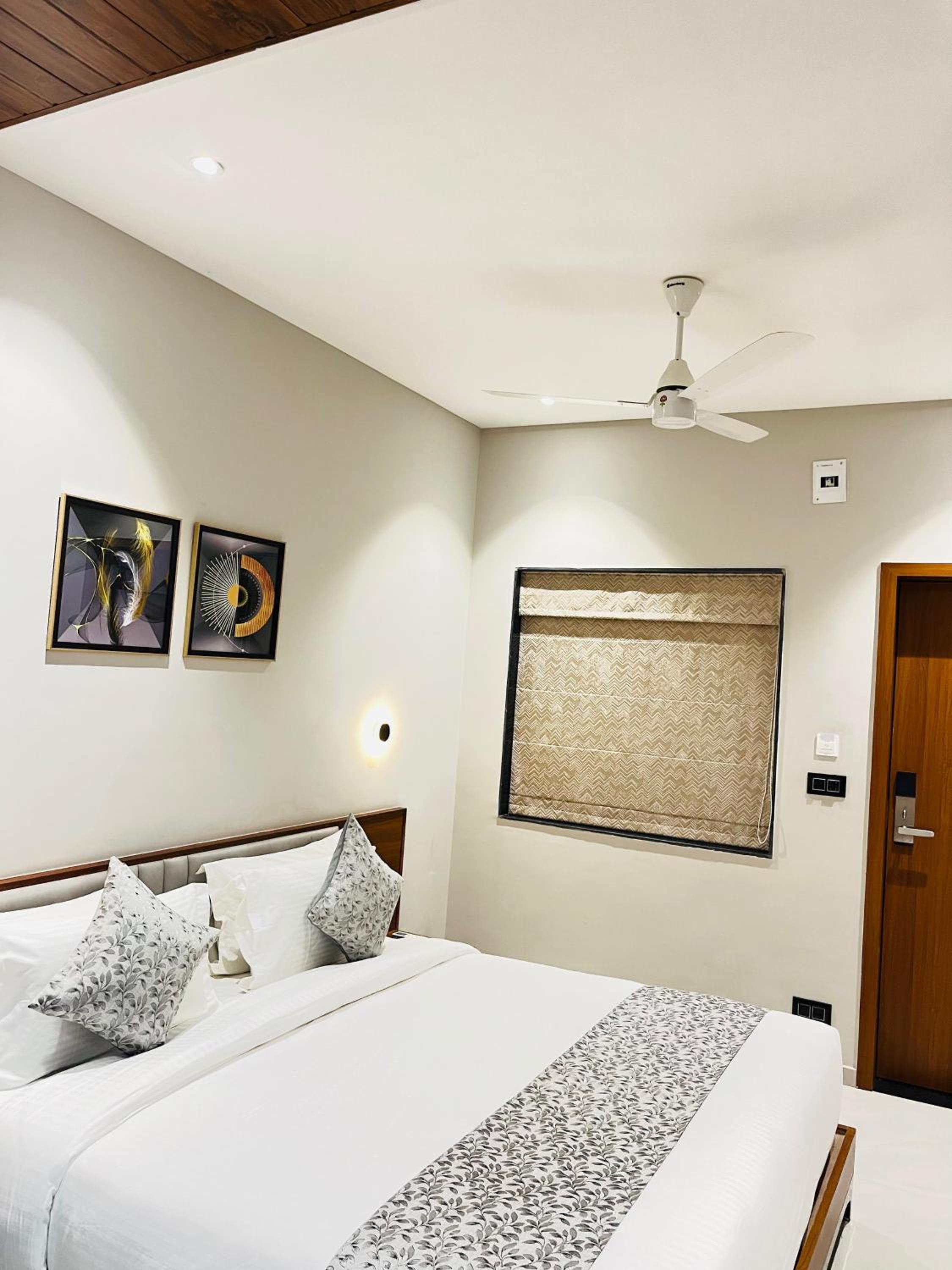 Regenta Inn Motikhavdi Jamnagar