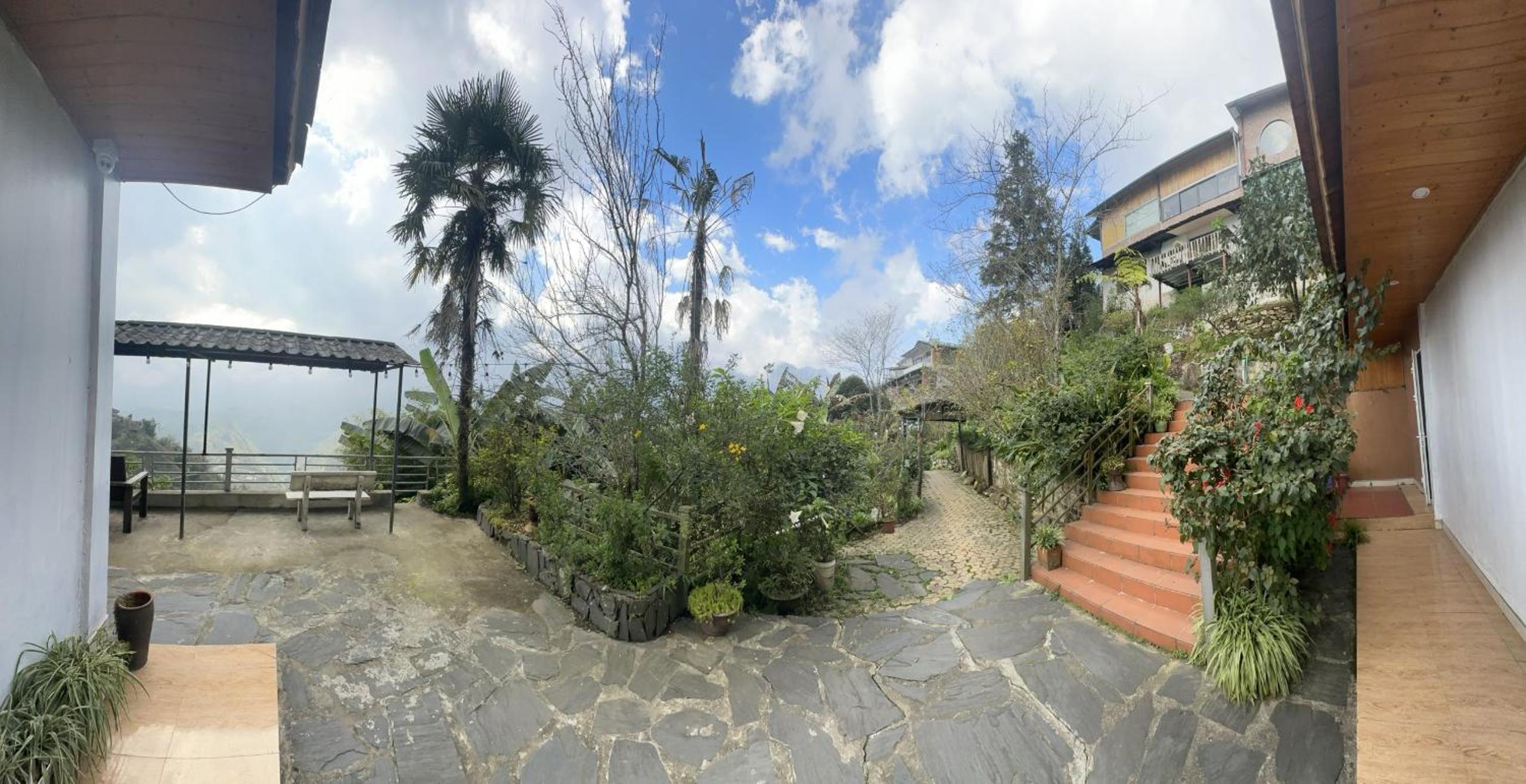 Catcat Garden House