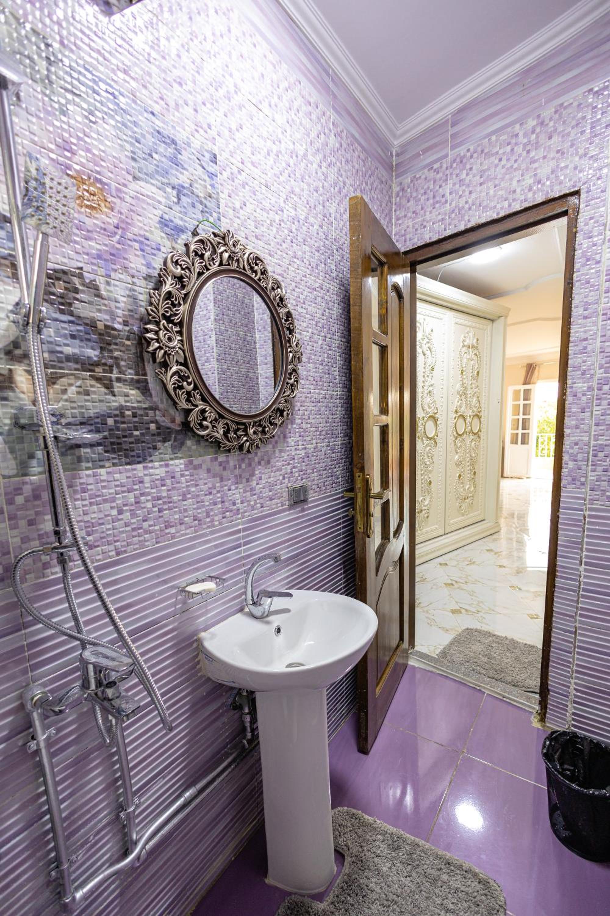 Chez l'ami hotel
